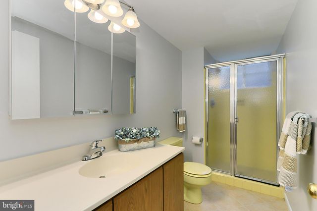 $790,000 | 10714 Almond Street, Fairfax, VA 22032