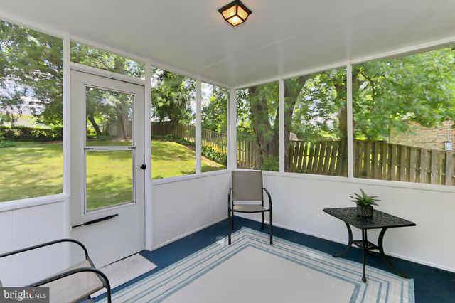 $790,000 | 10714 Almond Street, Fairfax, VA 22032