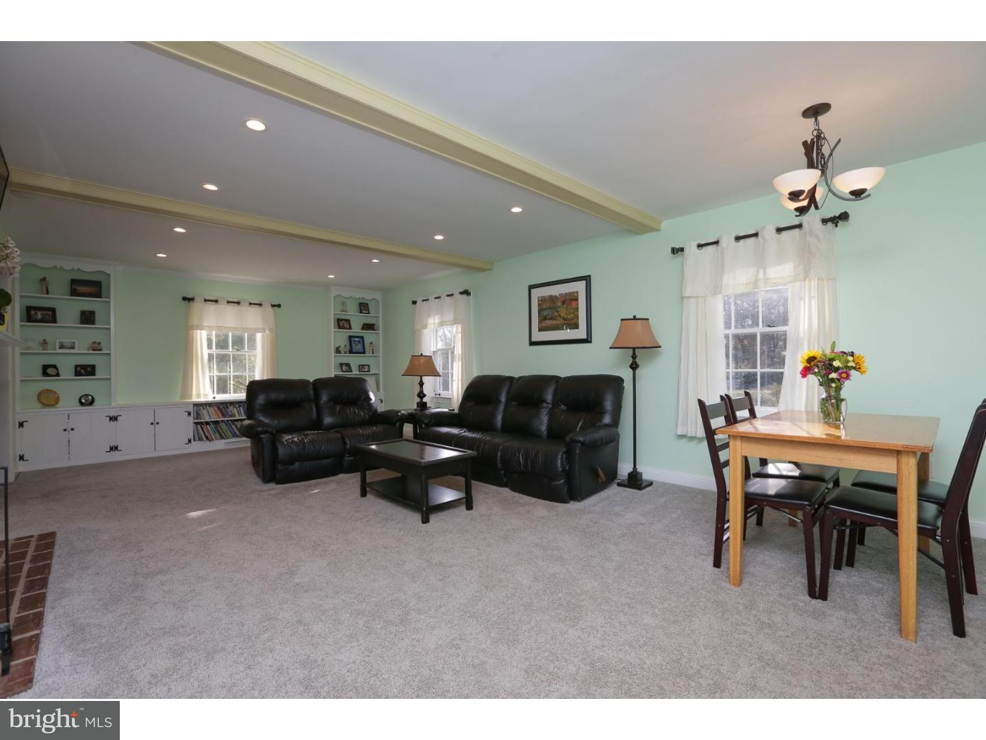 214 Kent Road Wyncote, PA 19095 - Photo 4 of 25