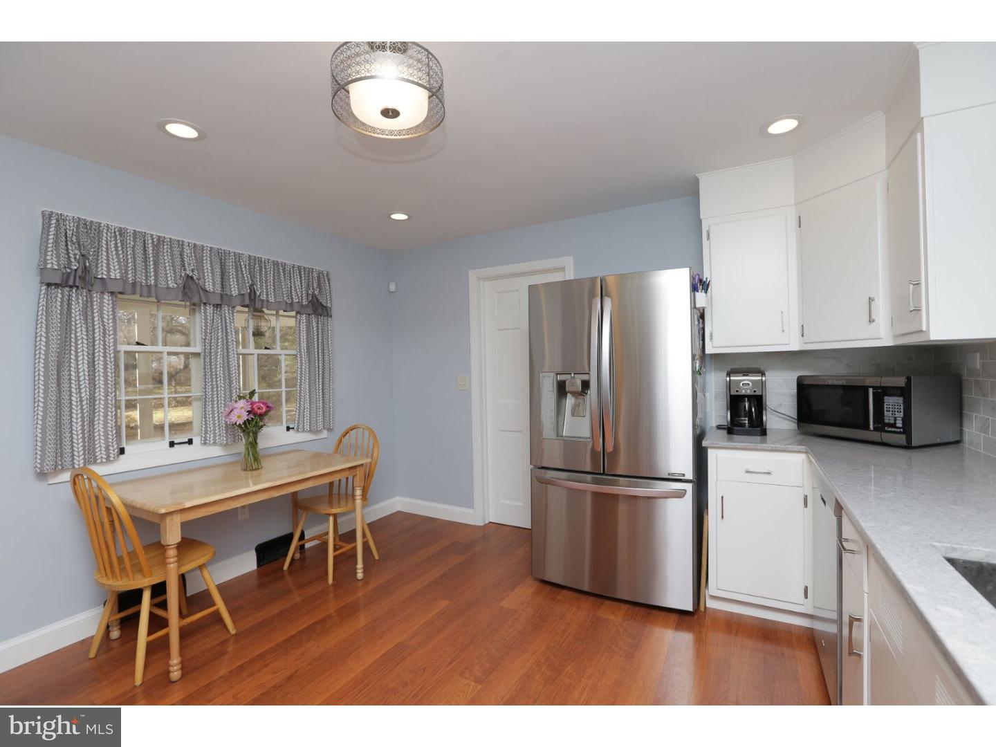214 Kent Road Wyncote, PA 19095 - Photo 7 of 25