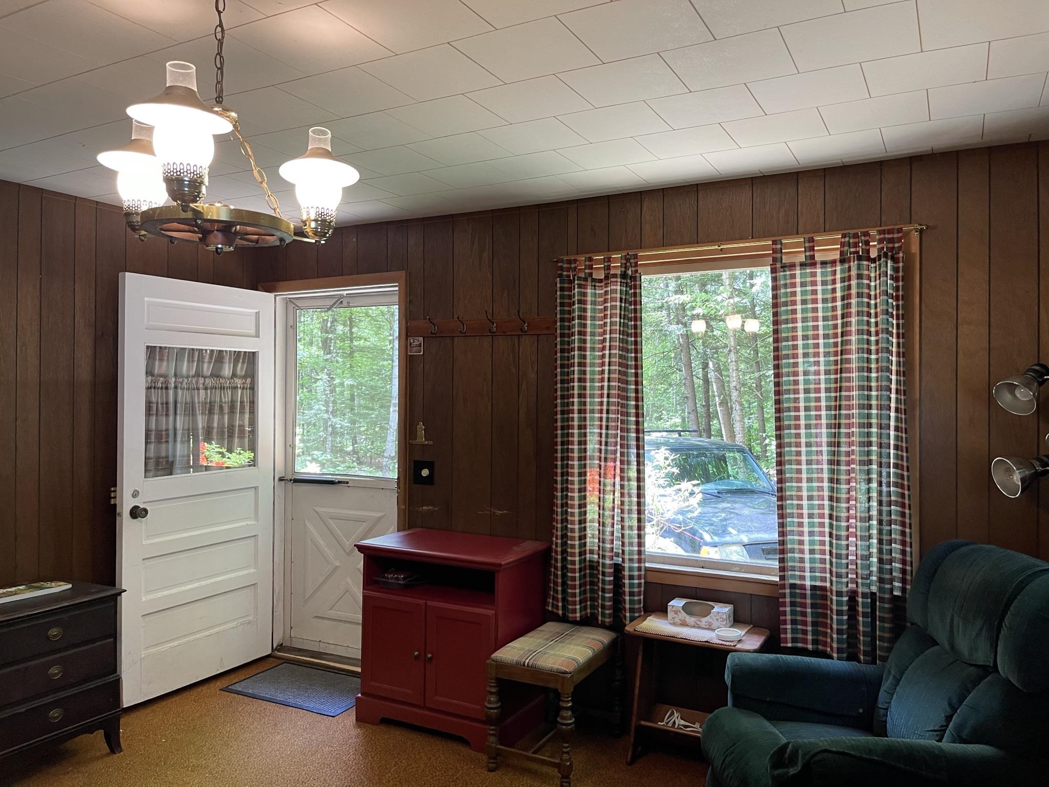 84 Wolfeboro Road Hanover, NH 03755 - Photo 5 of 36