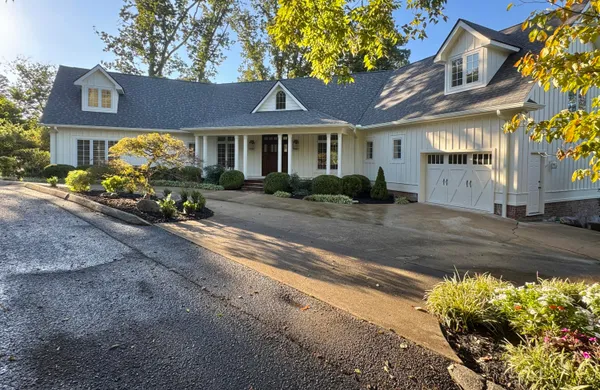 $2,675,000 | 1117 Winding Oaks Way, Chattanooga, TN 37405