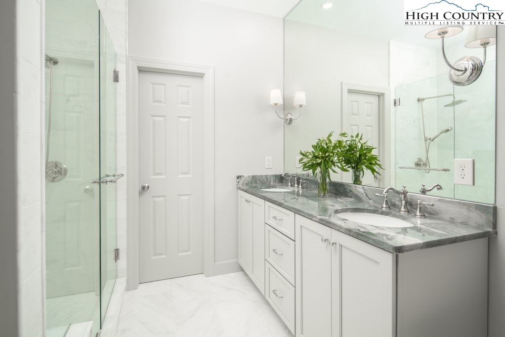 509 Twin Rivers Drive Boone, NC 28607 - Photo 11 of 33