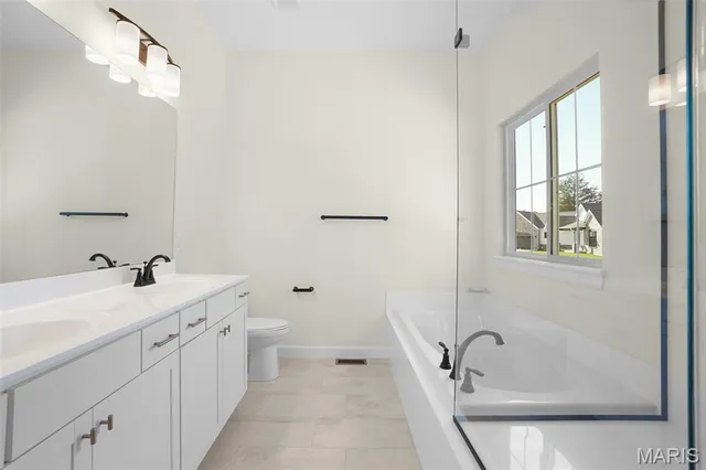 $773,095 | 308 Schaper Estates Crossing, Unit LOT 29, Foristell, MO 63348