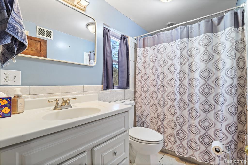 7149-7163 Burpee Road Grand Blanc, MI 48439 - Photo 56 of 72