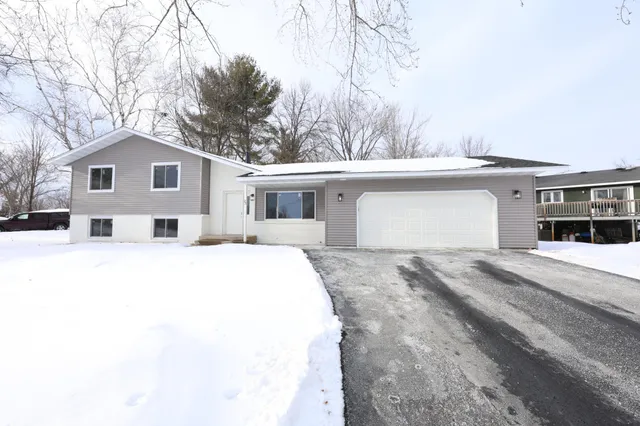 $269,900 | 23 Oxby Lane, Waite Park, MN 56387