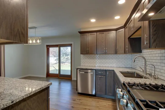 $248,500 | 1205 Daniel Court, Quincy, IL 62305