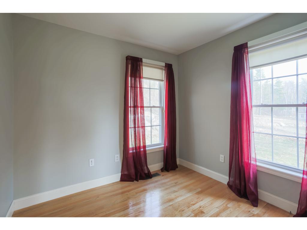 44 Monument Hill Road Pelham, NH 03076 - Photo 13 of 26