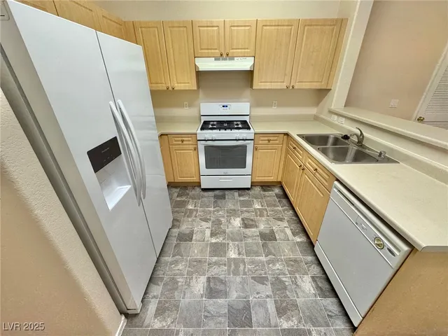 $1,700 | 8697 Roping Rodeo Avenue, Unit 101, Las Vegas, NV 89178
