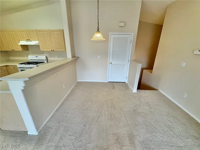 $1,700 | 8697 Roping Rodeo Avenue, Unit 101, Las Vegas, NV 89178