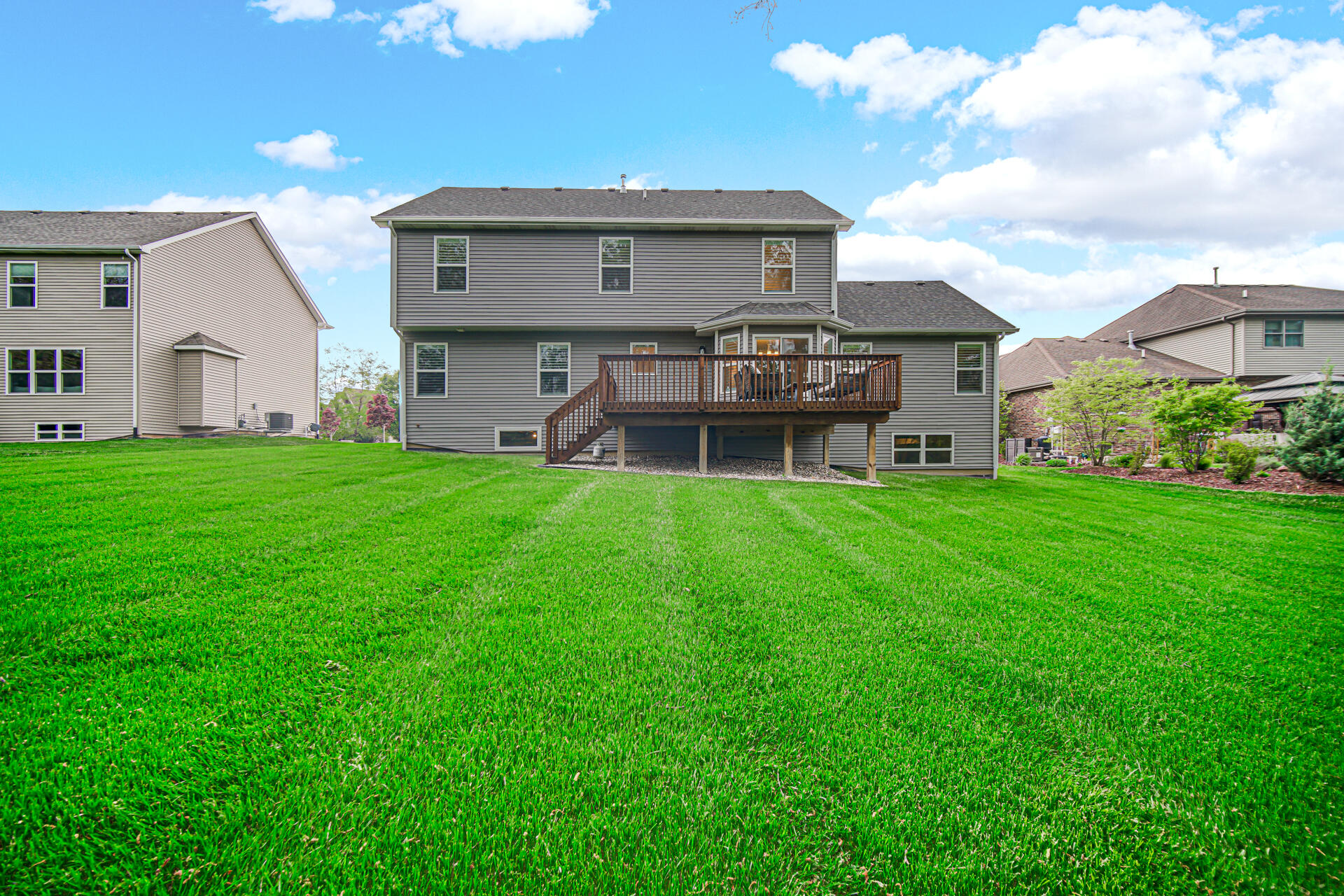 772 Cirque Drive Crown Point, IN 46307 - Photo 27 of 29 1920x1280
