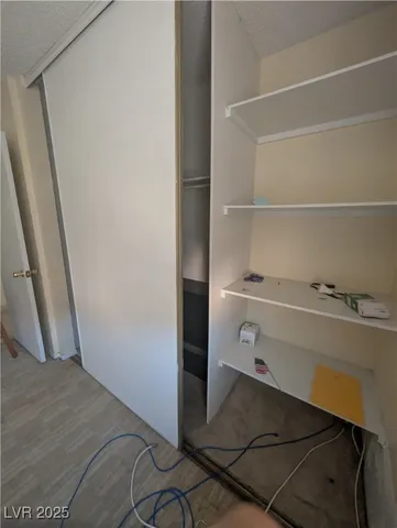 $1,296 | 4372 Caliente Street, Las Vegas, NV 89119