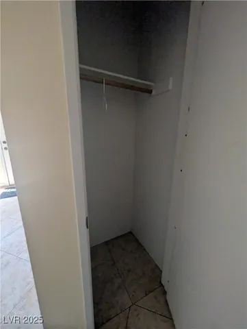 $1,296 | 4372 Caliente Street, Las Vegas, NV 89119