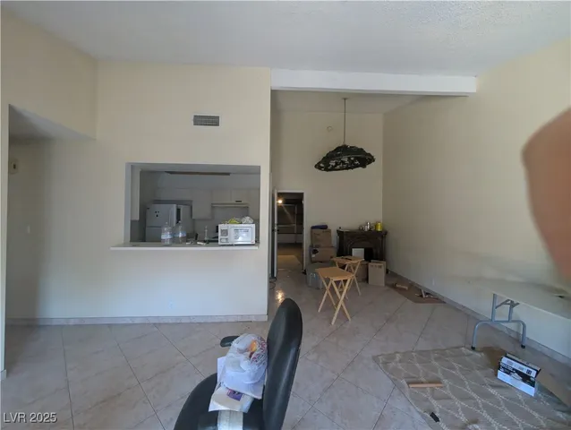 $1,296 | 4372 Caliente Street, Las Vegas, NV 89119