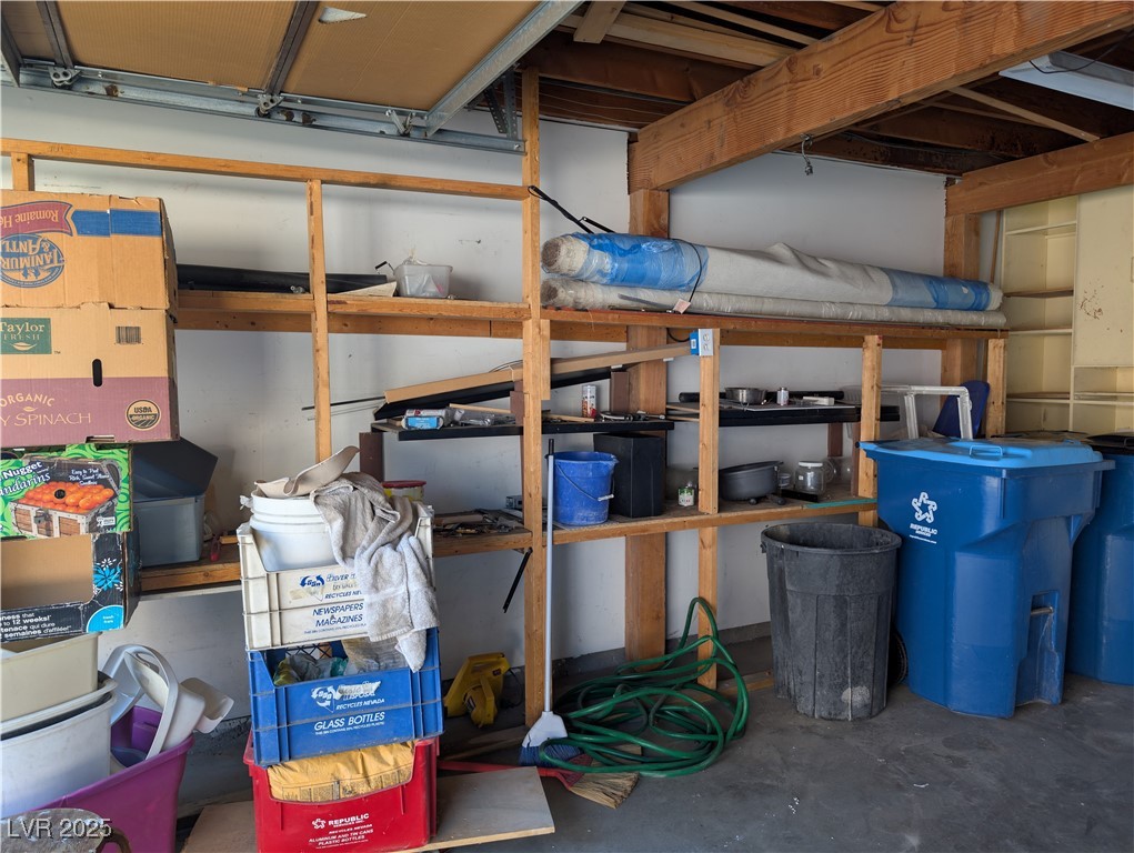 4372 Caliente Street Las Vegas, NV 89119 - Photo 2 of 20