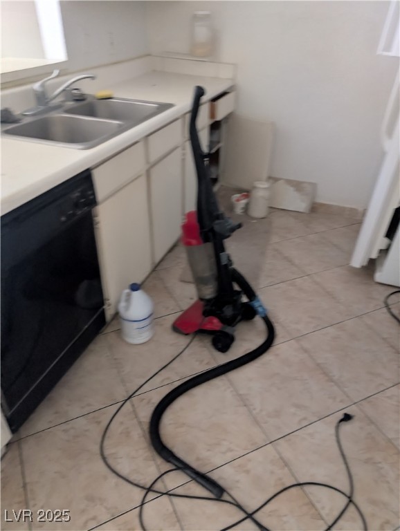 4372 Caliente Street Las Vegas, NV 89119 - Photo 5 of 20