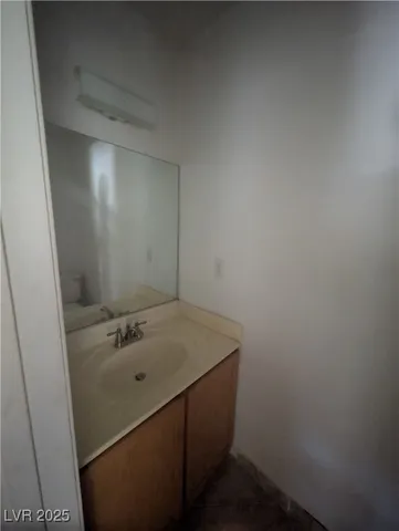 $1,296 | 4372 Caliente Street, Las Vegas, NV 89119