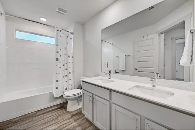 $450,000 | 7517 Peggie Nell Drive, Austin, TX 78724