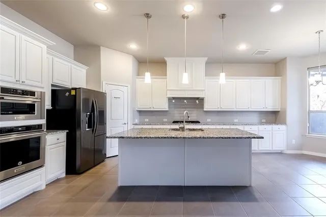 $3,200 | 6808 Badlands Drive, McKinney, TX 75070