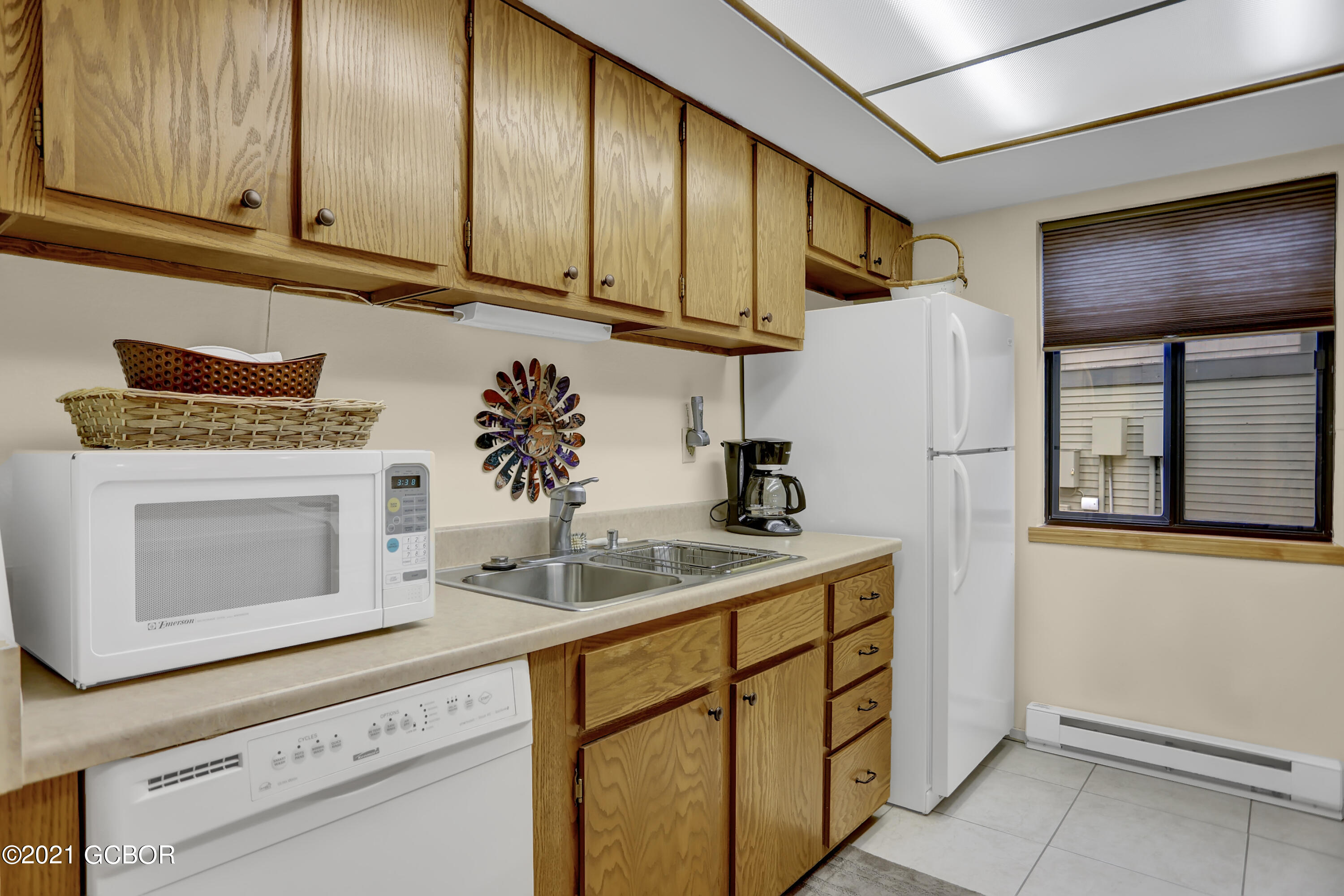 83 County Road, Unit A6 Fraser, CO 80442 - Photo 17 of 30 Kitchen