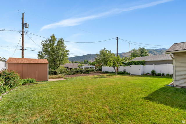 34 West 800 North Bountiful, UT 84010 - Photo 4 of 23