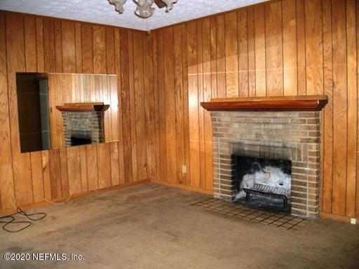 234 Ravine Street Jacksonville, FL 32206 - Photo 8 of 10 234fireplace