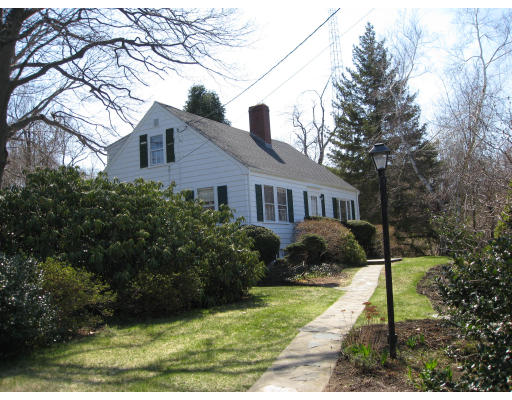 4 Edgemere Road Marblehead, MA 01945 - Photo 1 of 22