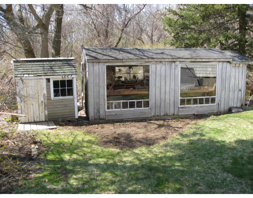 4 Edgemere Road Marblehead, MA 01945 - Photo 14 of 22