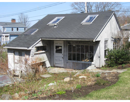 4 Edgemere Road Marblehead, MA 01945 - Photo 9 of 22