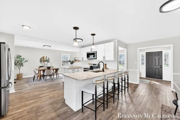 $524,900 | 16151 Terrace Road, Spring Lake, MI 49456