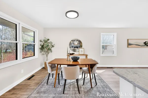 $524,900 | 16151 Terrace Road, Spring Lake, MI 49456