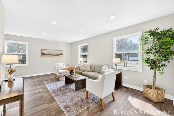 $524,900 | 16151 Terrace Road, Spring Lake, MI 49456