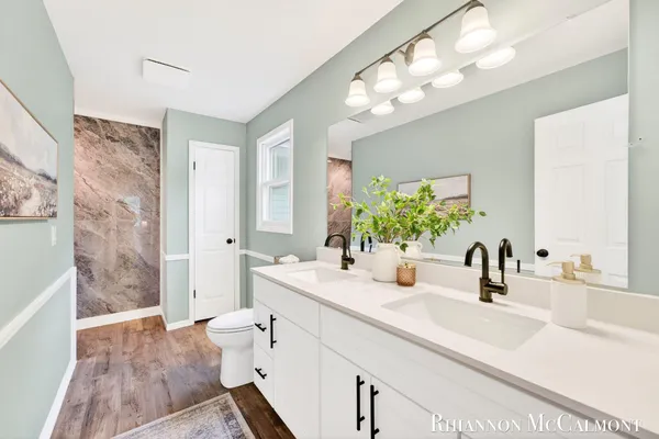 $524,900 | 16151 Terrace Road, Spring Lake, MI 49456