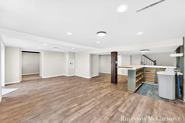 $524,900 | 16151 Terrace Road, Spring Lake, MI 49456