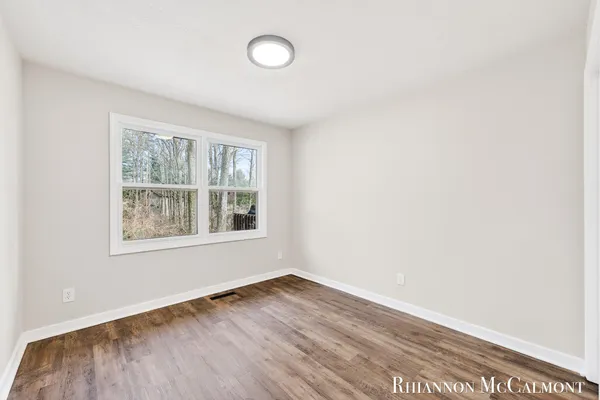 $524,900 | 16151 Terrace Road, Spring Lake, MI 49456