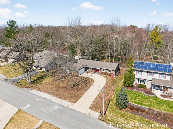 $524,900 | 16151 Terrace Road, Spring Lake, MI 49456