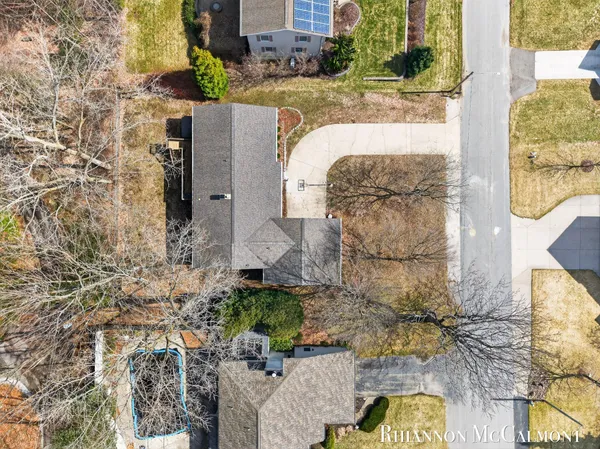 $524,900 | 16151 Terrace Road, Spring Lake, MI 49456