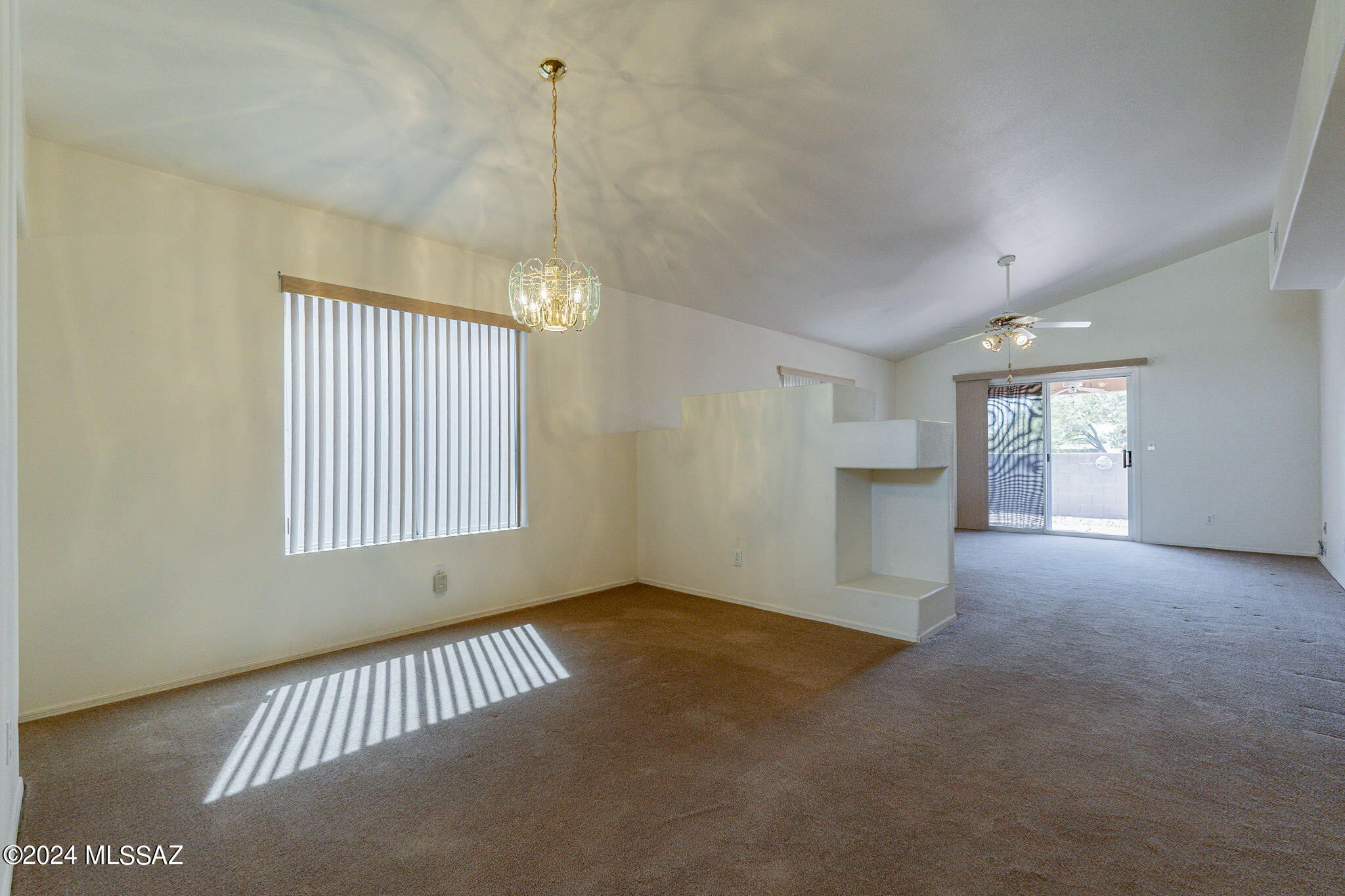 4267 West Bunk House Road Tucson, AZ 85741 - Photo 2 of 26 Gallery Image 2