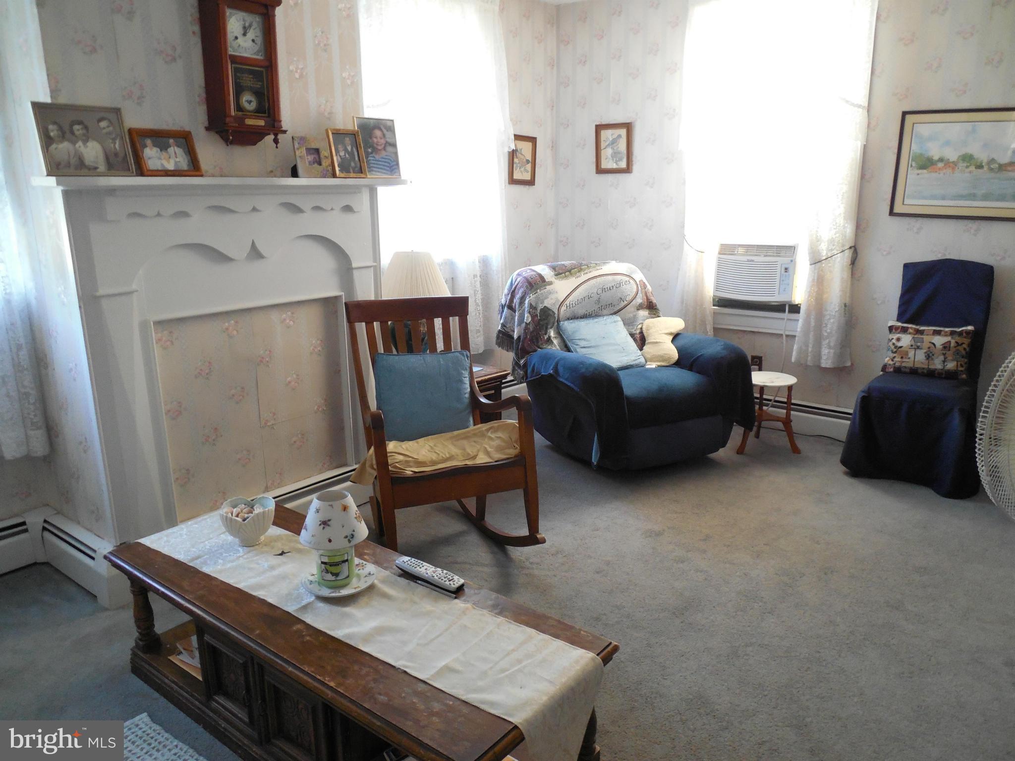416 High Street New Windsor, MD 21776 - Photo 12 of 20 Family Room