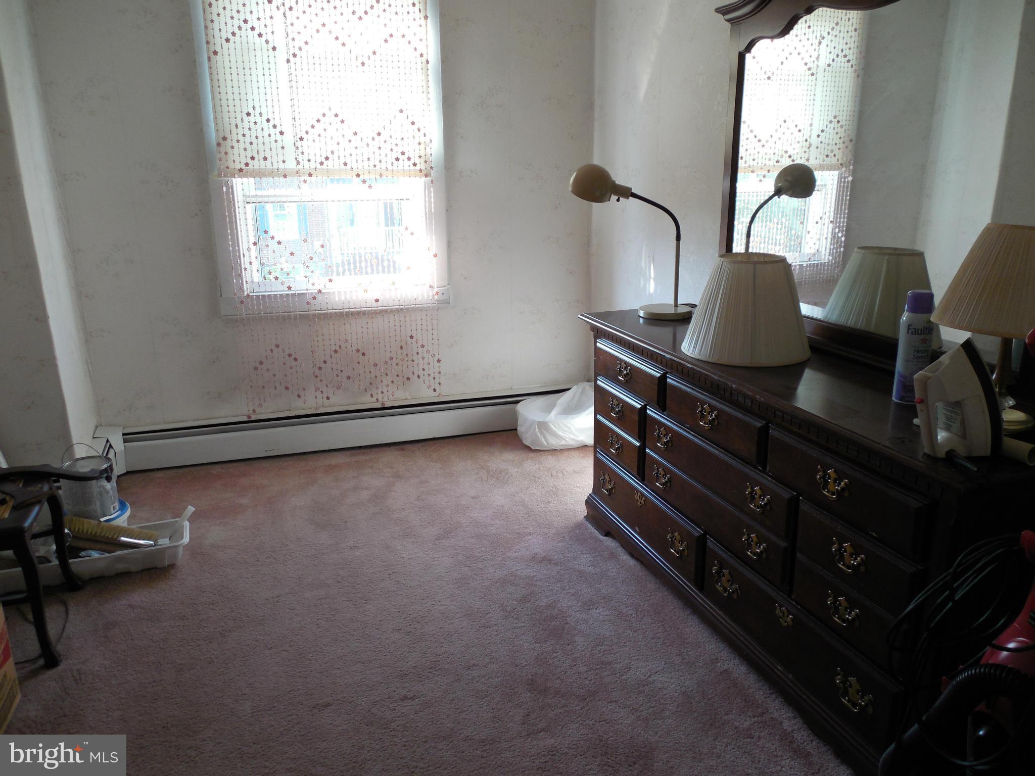 416 High Street New Windsor, MD 21776 - Photo 16 of 20 Bedroom 2 with carpet