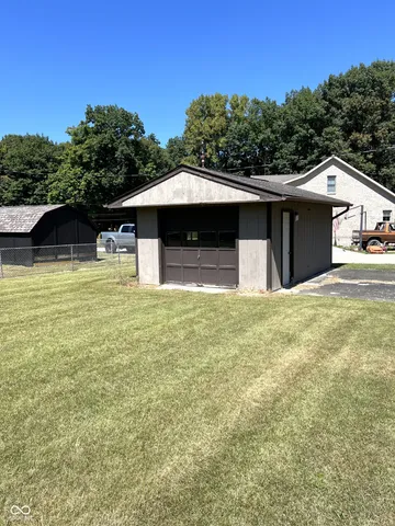 $219,900 | 106 East Anderson Street, Rockville, IN 47872