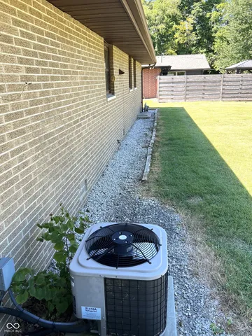 $219,900 | 106 East Anderson Street, Rockville, IN 47872