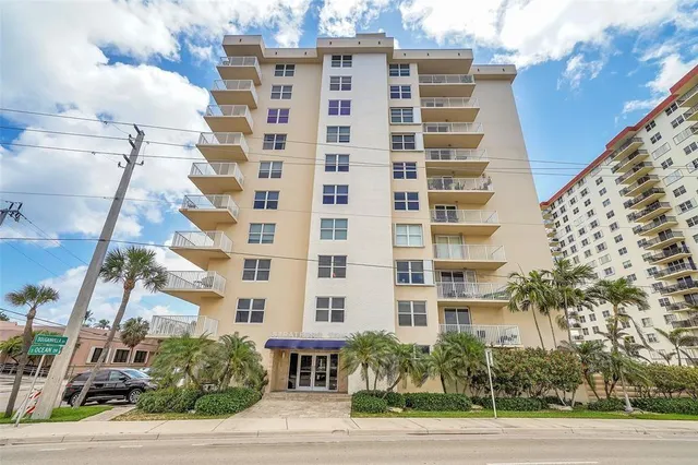 $3,150 | 1401 South Ocean Drive, Unit 502, Hollywood, FL 33019