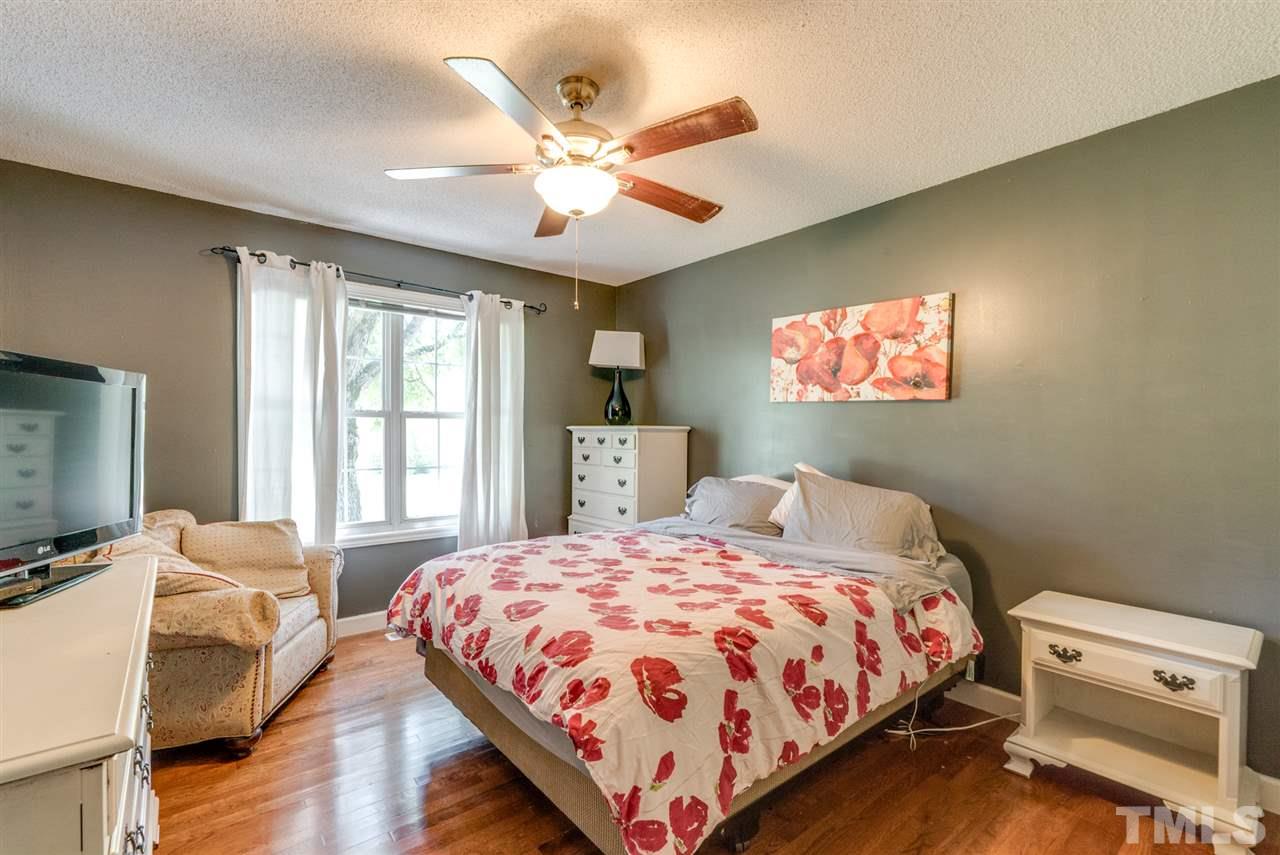 129 Howard Road Fuquay-Varina, NC 27526 - Photo 8 of 23 Gallery Image 8