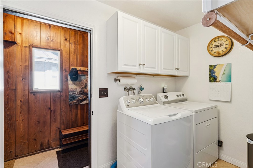 460 Pioneer Road Lake Arrowhead, CA 92352 - Photo 29 of 48 a view of storage area
