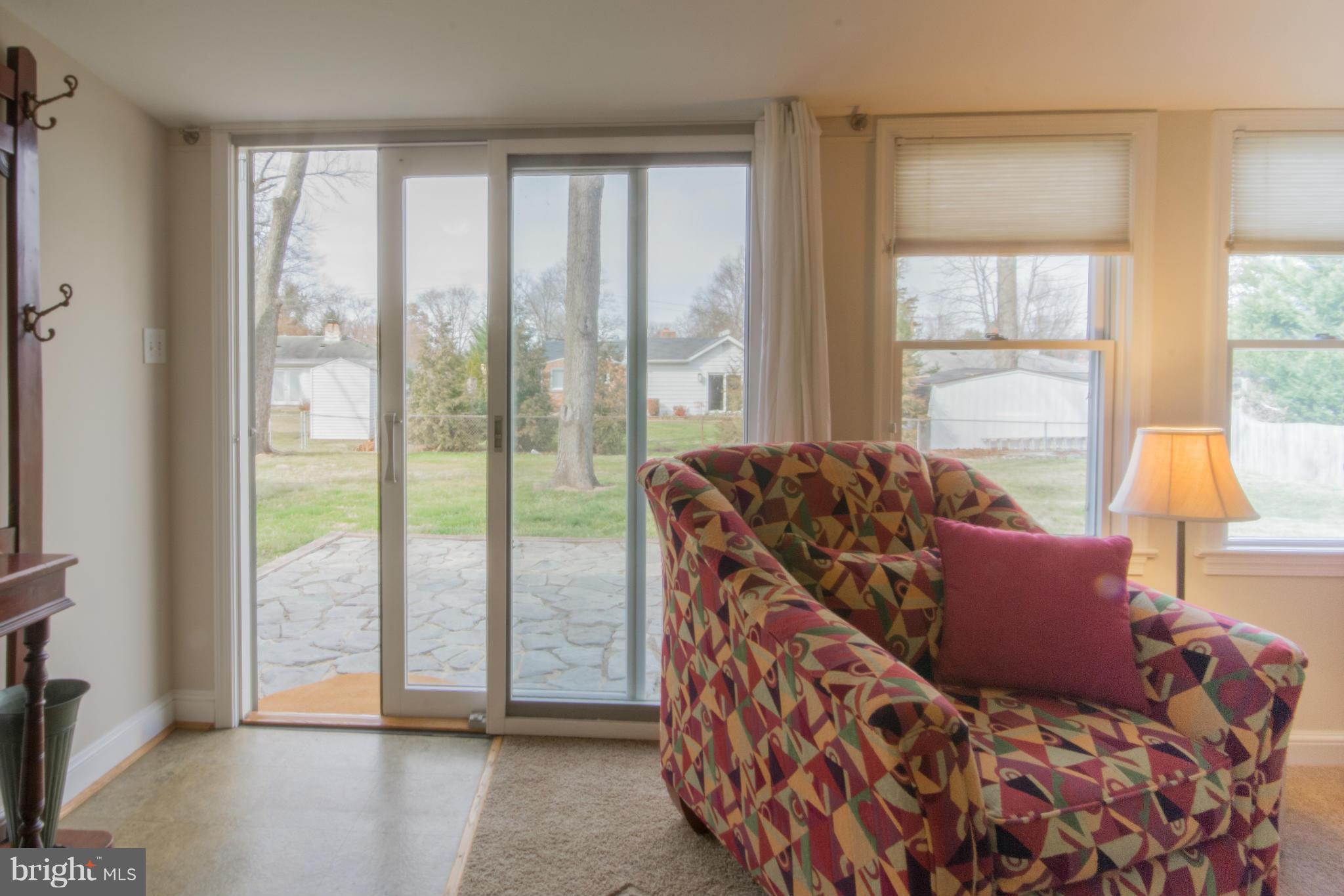 1808 Jamestown Road Alexandria, VA 22308 - Photo 19 of 30 Family Room slider to beautiful patio