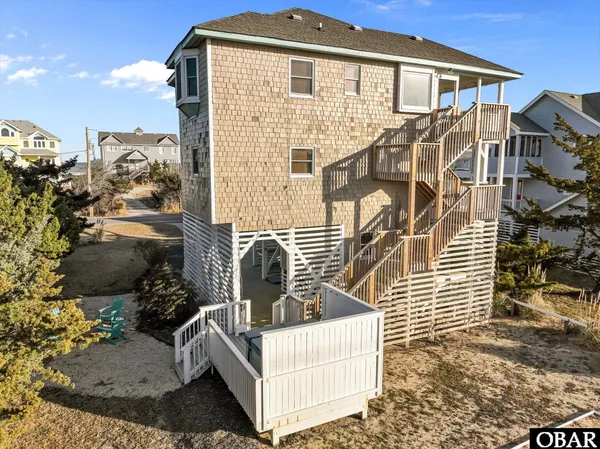 $675,000 | 41490 Ocean View Drive, Avon, NC 27915