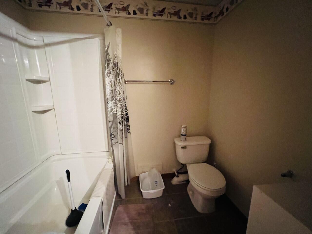 3935 Laurel Fork Road Rocky Gap, VA 24366 - Photo 25 of 29 Bath 2