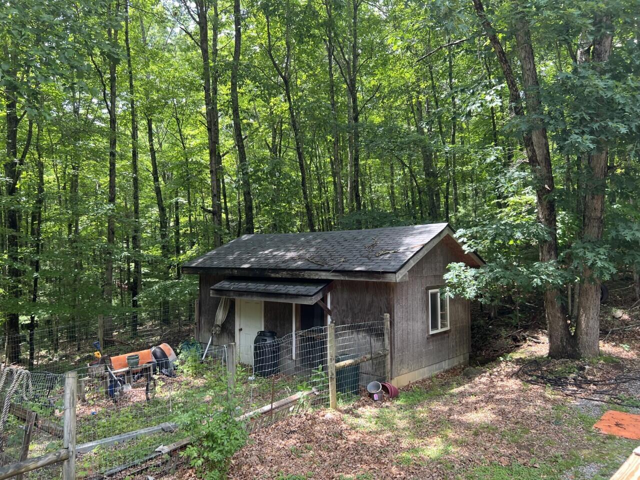 3935 Laurel Fork Road Rocky Gap, VA 24366 - Photo 7 of 29 Dog lot