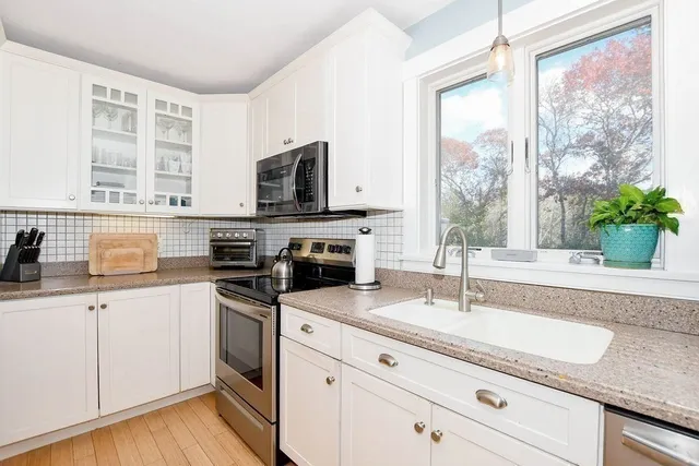 $629,000 | 150 Herring Pond Road, Bourne, MA 02532